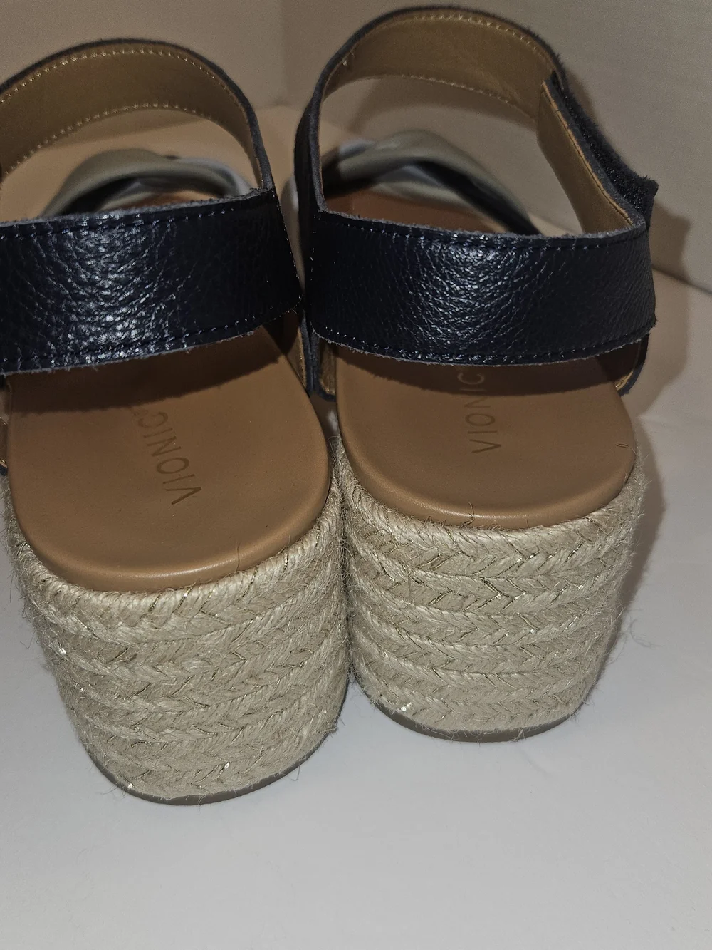 Vionic Saratoga Espadrille Wedge Sandals w/ Arch Support Leather Sz 11 Wide NEW
